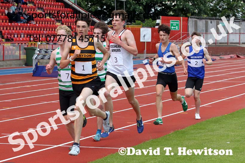 3000 metres Northumberland, Durham and Northumberland Schools, Saturday, June 19th, Gateshead Stadium. Photo: David T. Hewitson/Sports for All Pics